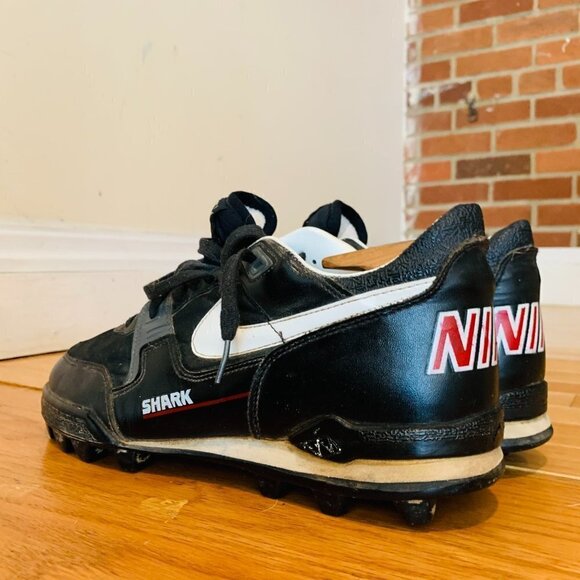 Vintage 1991 Nike Grid Shark Football Cleats Size 10.5
